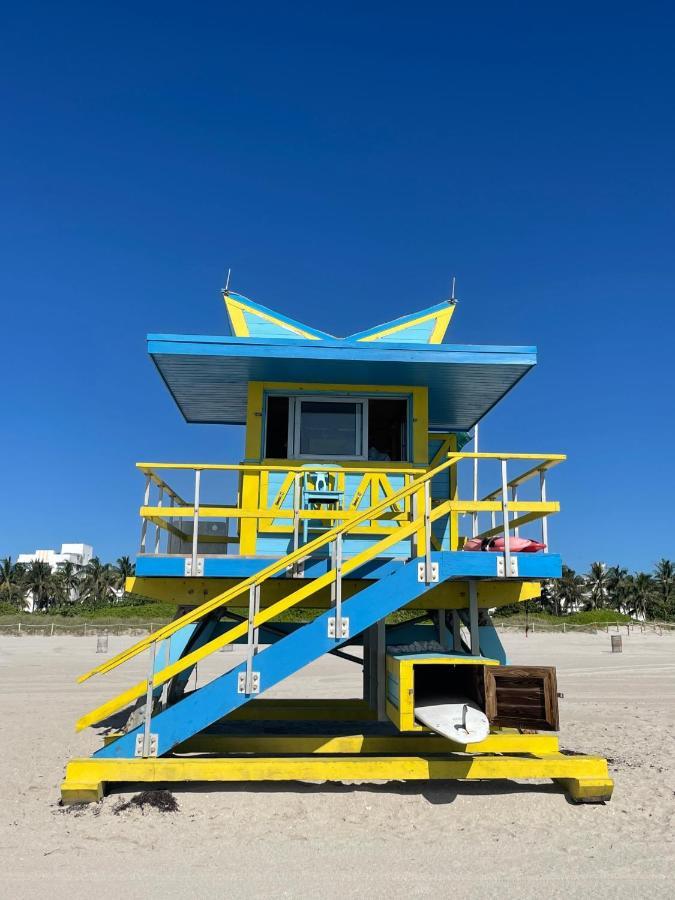 Beachfront Apt In Carlyle Hotel On Ocean Drive Маями Бийч Екстериор снимка
