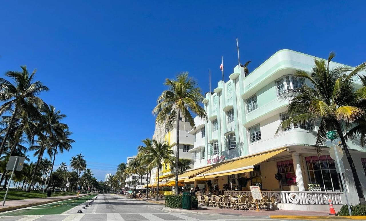 Beachfront Apt In Carlyle Hotel On Ocean Drive Маями Бийч Екстериор снимка